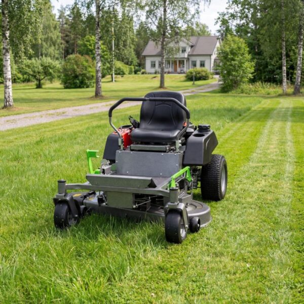 Zero Turn åkgräsklippare 107 cm | 546 cc Loncin-motor | Hydro-Gear ZT-2200 | GMZT42ML